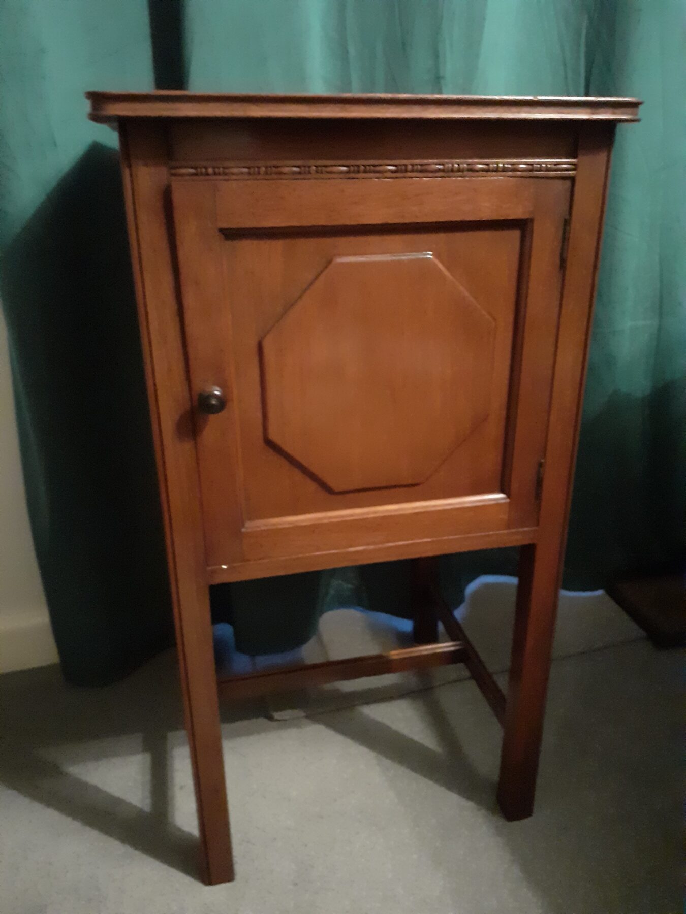 1930s mahogany bedside cabinet, photo 1 of 5